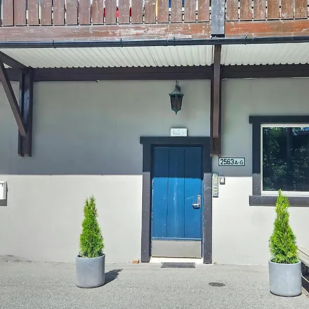 Apartament Awesome In *